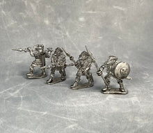 Load image into Gallery viewer, Pre-Production Sale: Fire Newt Raiders set 04

